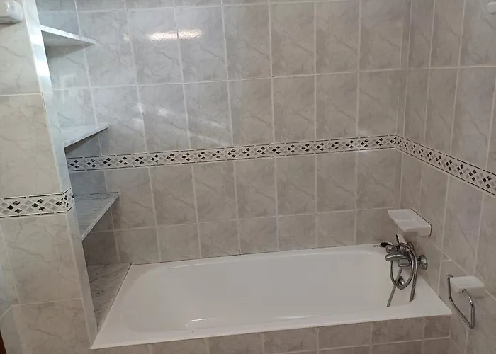 Sarga Sentirgalicia 3*