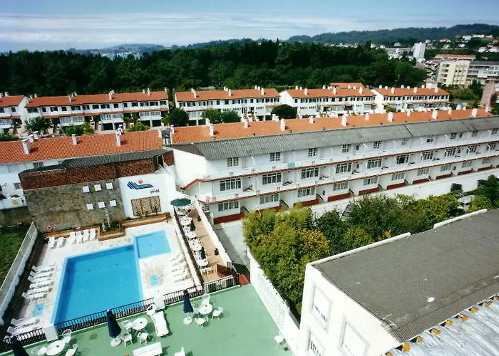 Sarga Sentirgalicia 3*